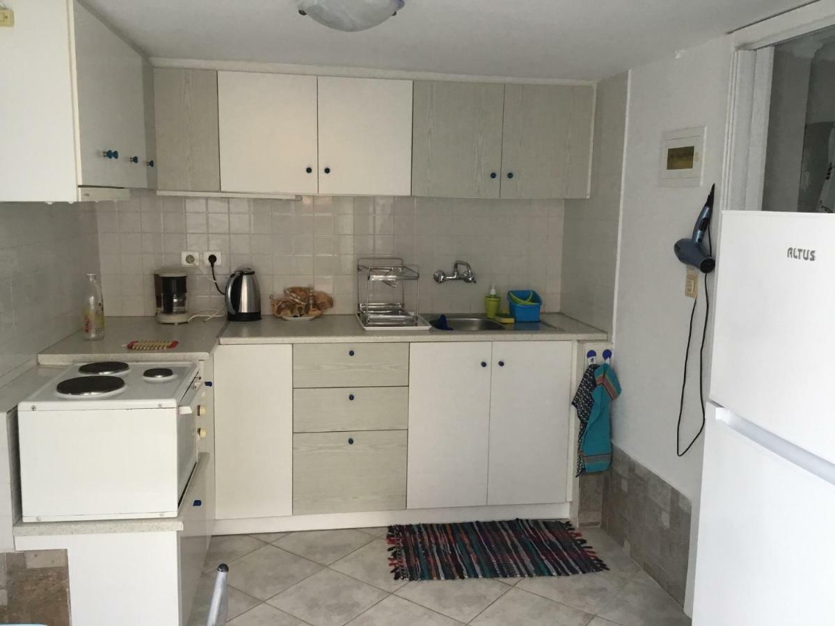 Studio In Old Town Of Mytilene Apartment Bagian luar foto