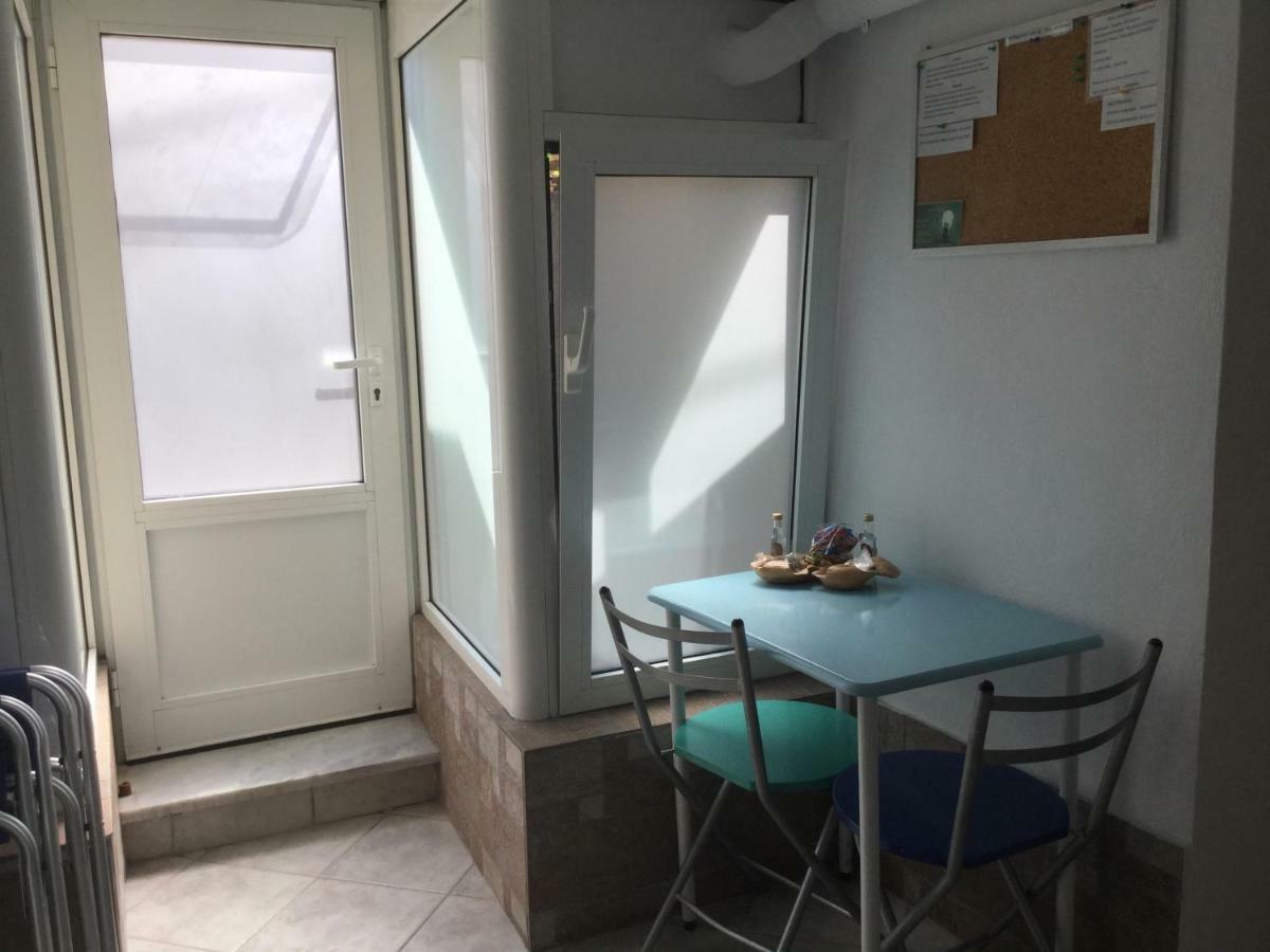 Studio In Old Town Of Mytilene Apartment Bagian luar foto